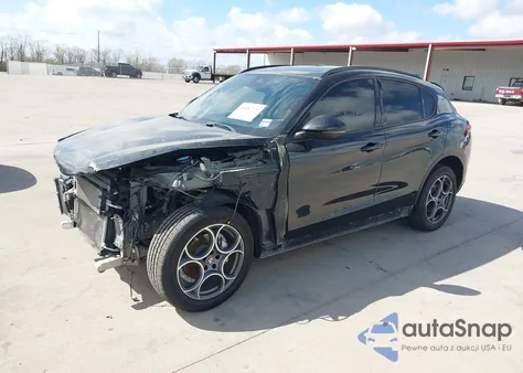 2022 Alfa Romeo Stelvio Sprint Rwd z USA, uszkodzony, nr VIN ZASPAJAN2N7D48075